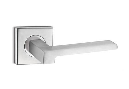 AMH-32